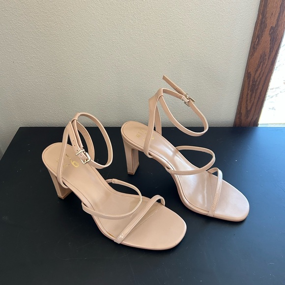Mix No. 6 Aliciana Nude Strappy Sandal Heels - Picture 4 of 6